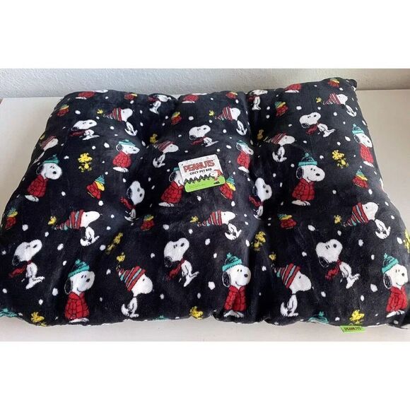 PEANUTS SNOOPY Puffy Coat Puffer Dog Pillow Pet BED Super Soft Christmas 36X27" - Picture 2 of 16